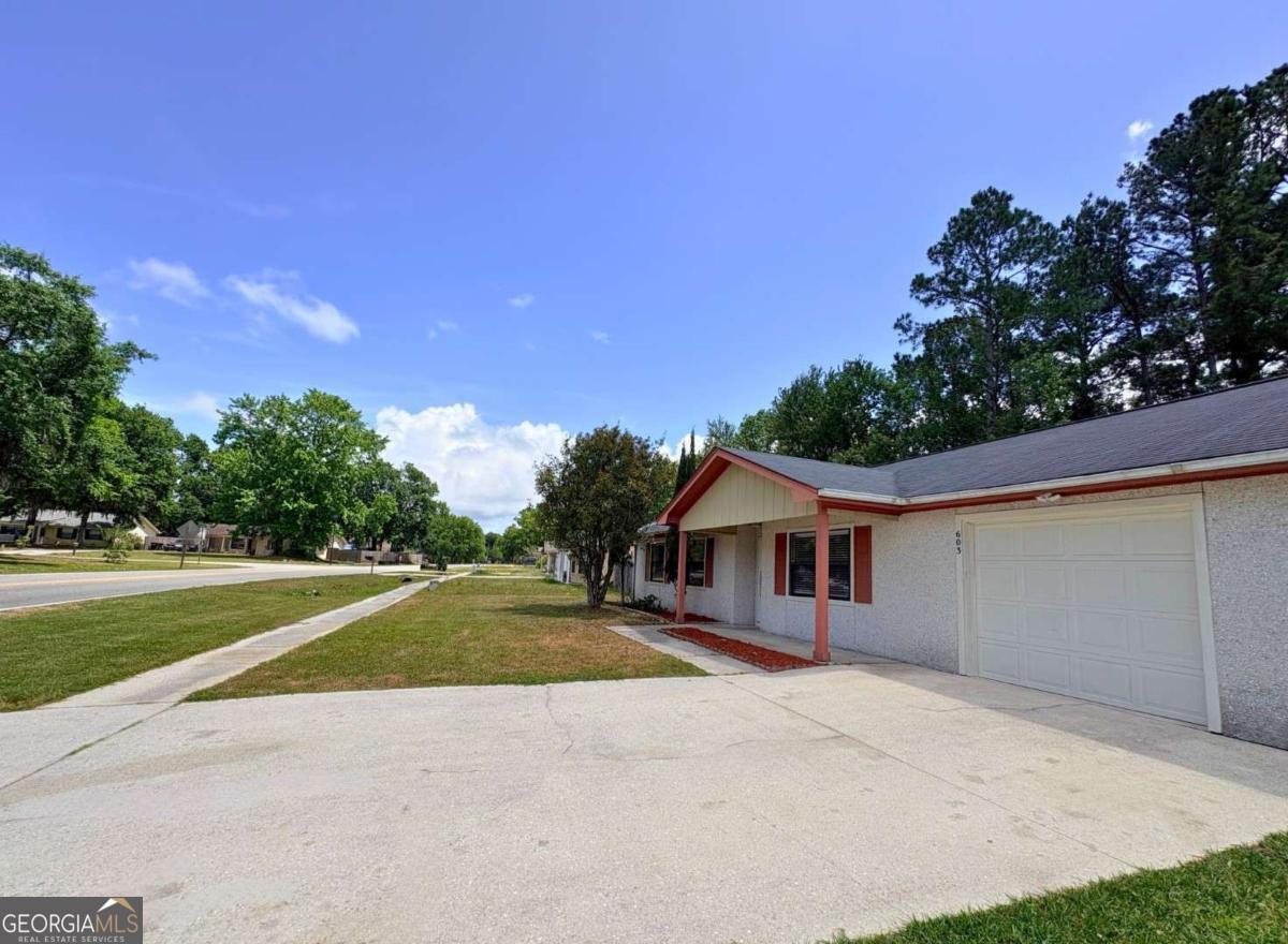 603 Plantation Village Drive St. Marys GA 31558