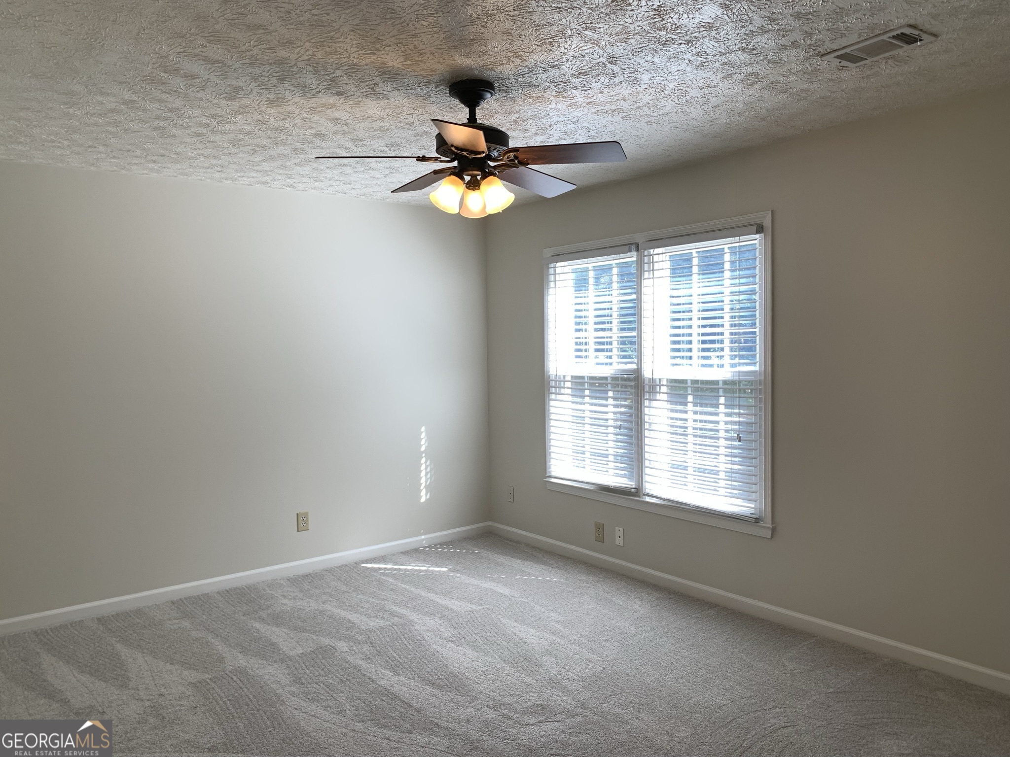 4536 Woodlawn Lake Drive Marietta GA 30068