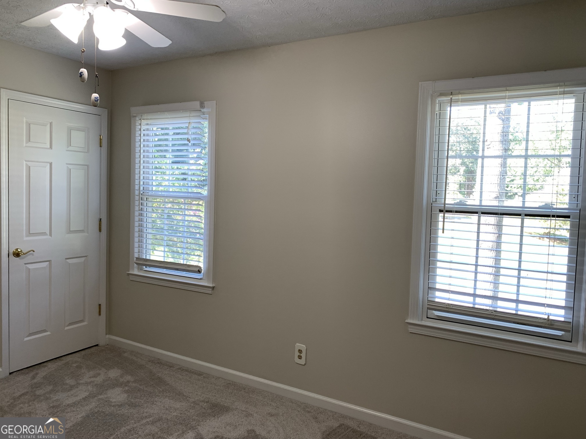 4536 Woodlawn Lake Drive Marietta GA 30068