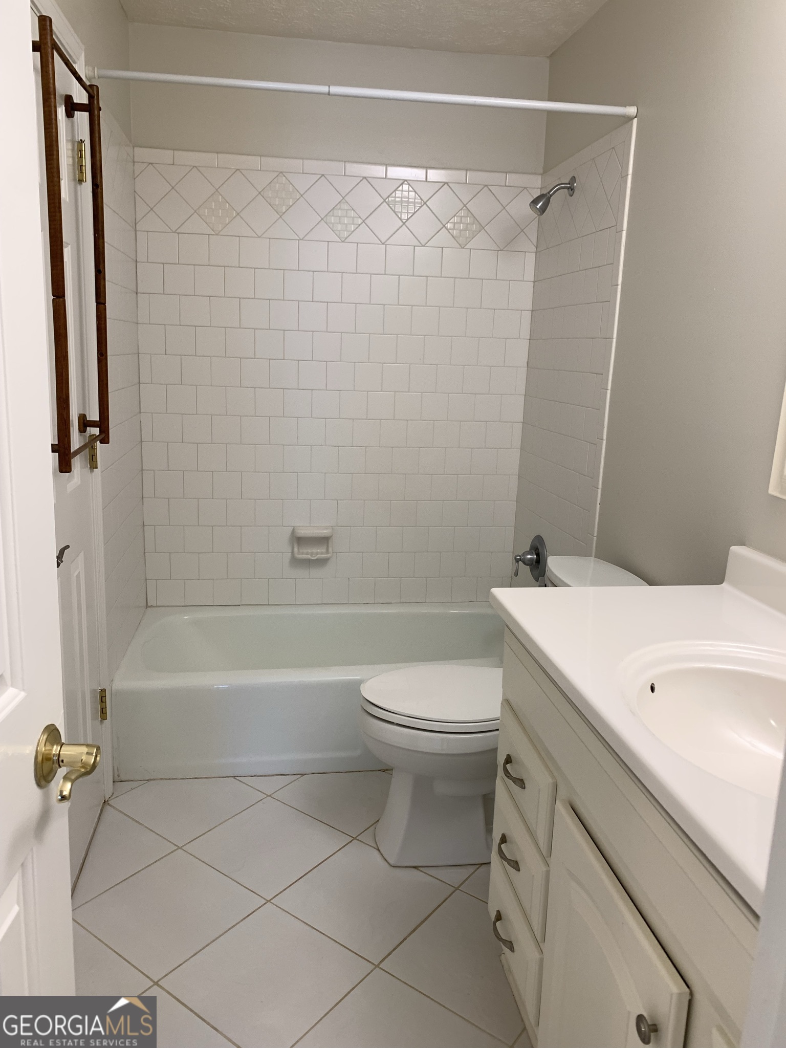 4536 Woodlawn Lake Drive Marietta GA 30068