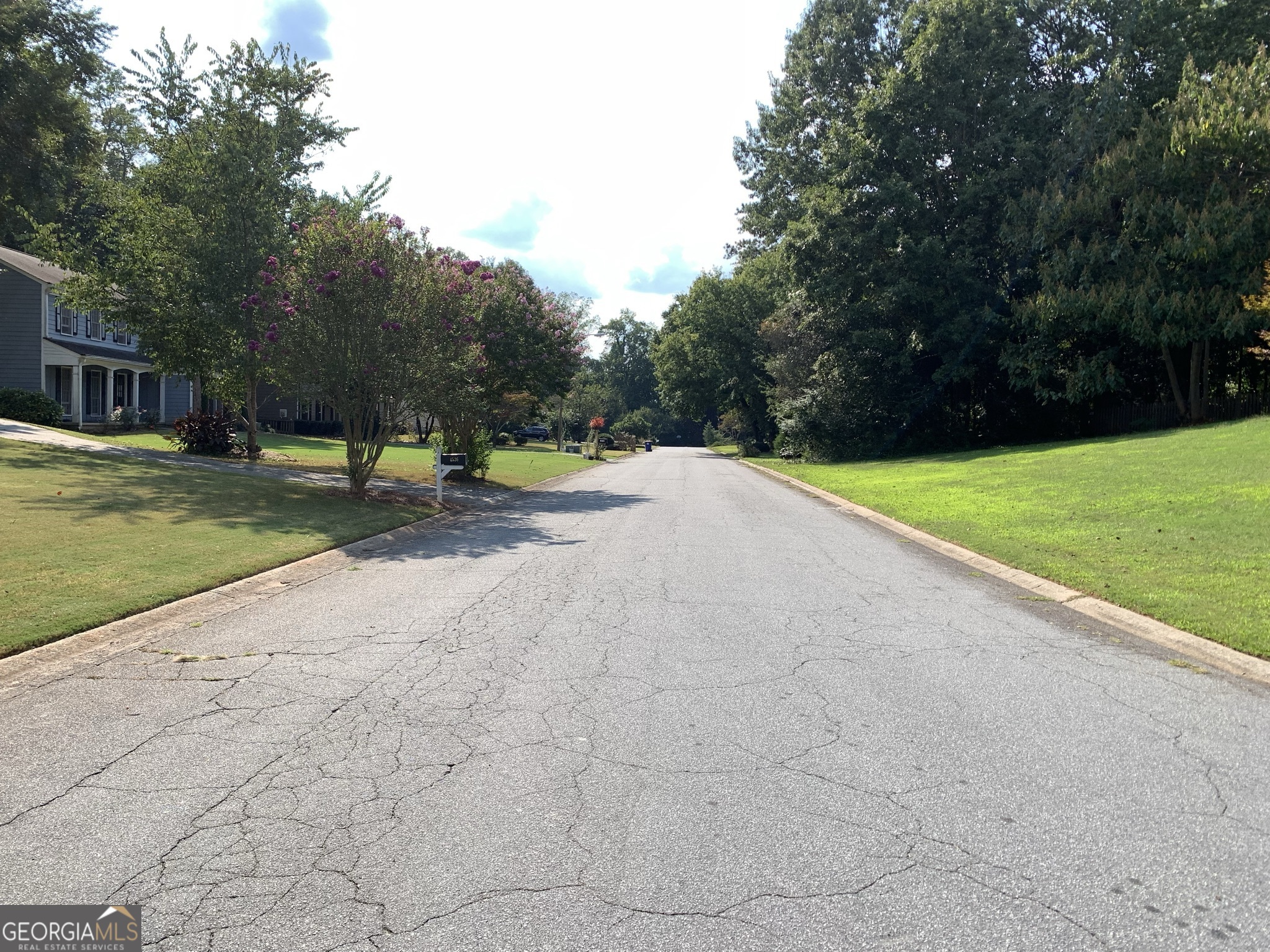 4536 Woodlawn Lake Drive Marietta GA 30068