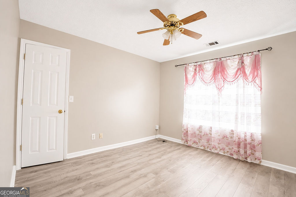 775 Stonemill Manor Lithonia GA 30058