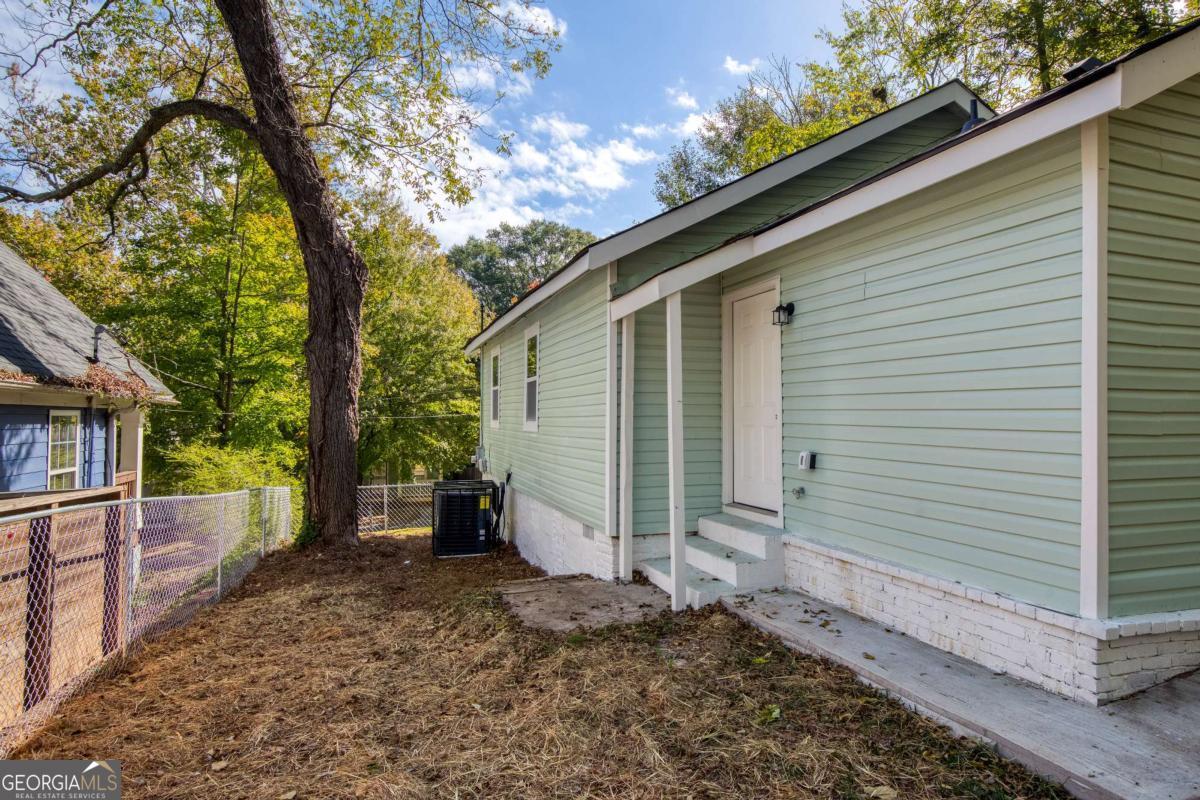 1015 Sims Street SW Atlanta GA 30310