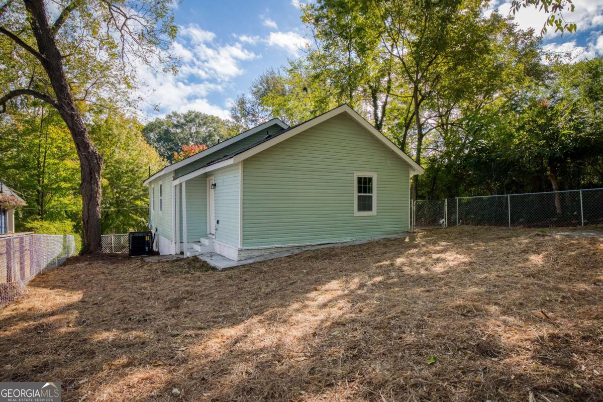 1015 Sims Street SW Atlanta GA 30310