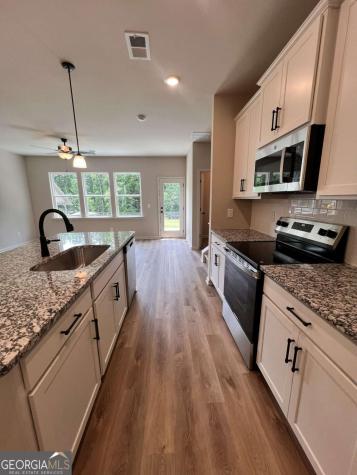 365 Summit View Lan Jasper GA 30143