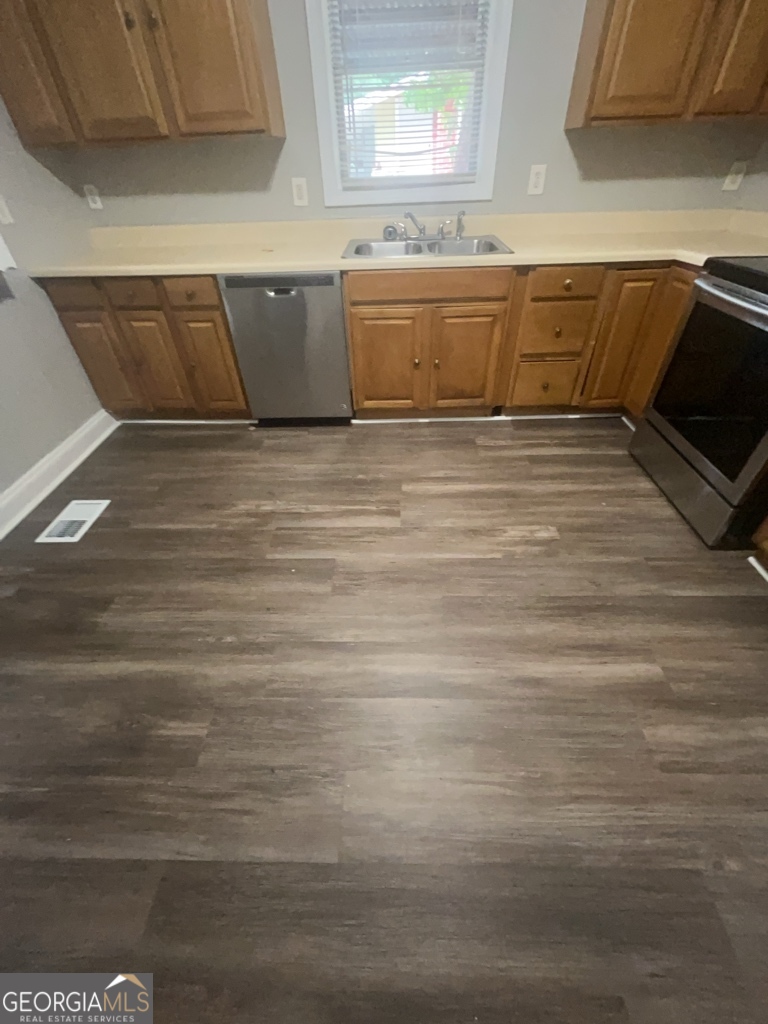 2381 Bruce Street Lithonia GA 30058