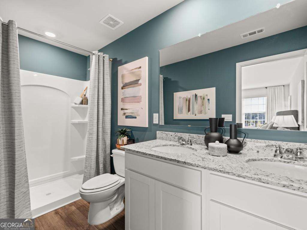 5976 Skylar Drive Atlanta GA 30331