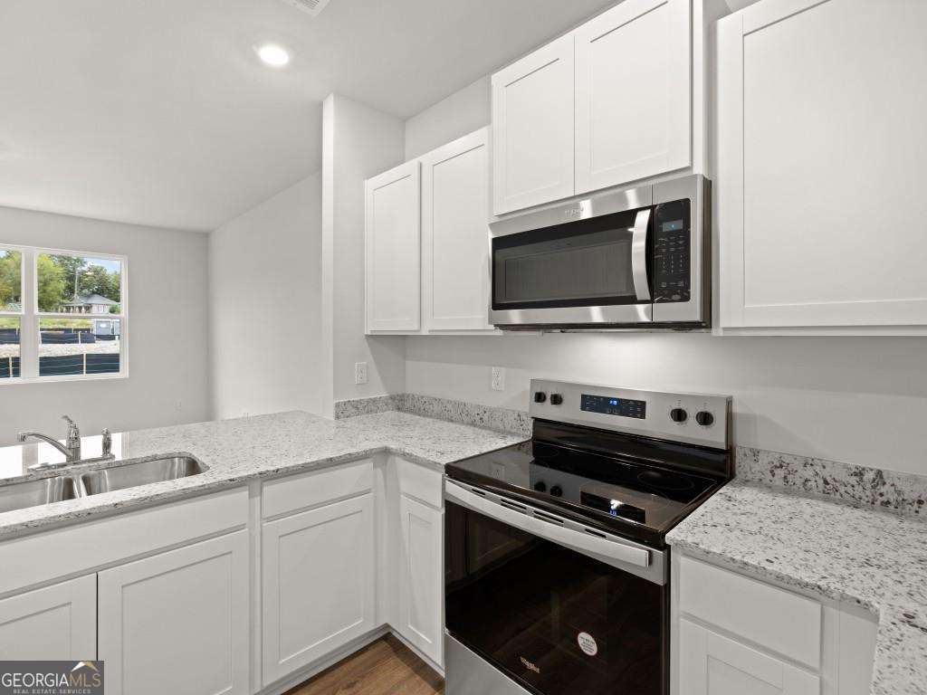 5976 Skylar Drive Atlanta GA 30331
