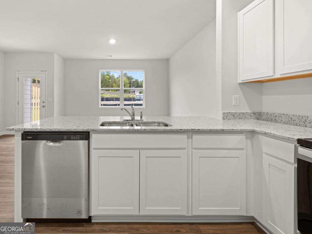 5976 Skylar Drive Atlanta GA 30331