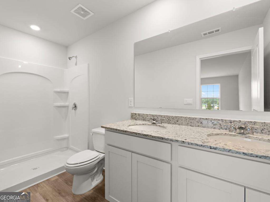 5976 Skylar Drive Atlanta GA 30331