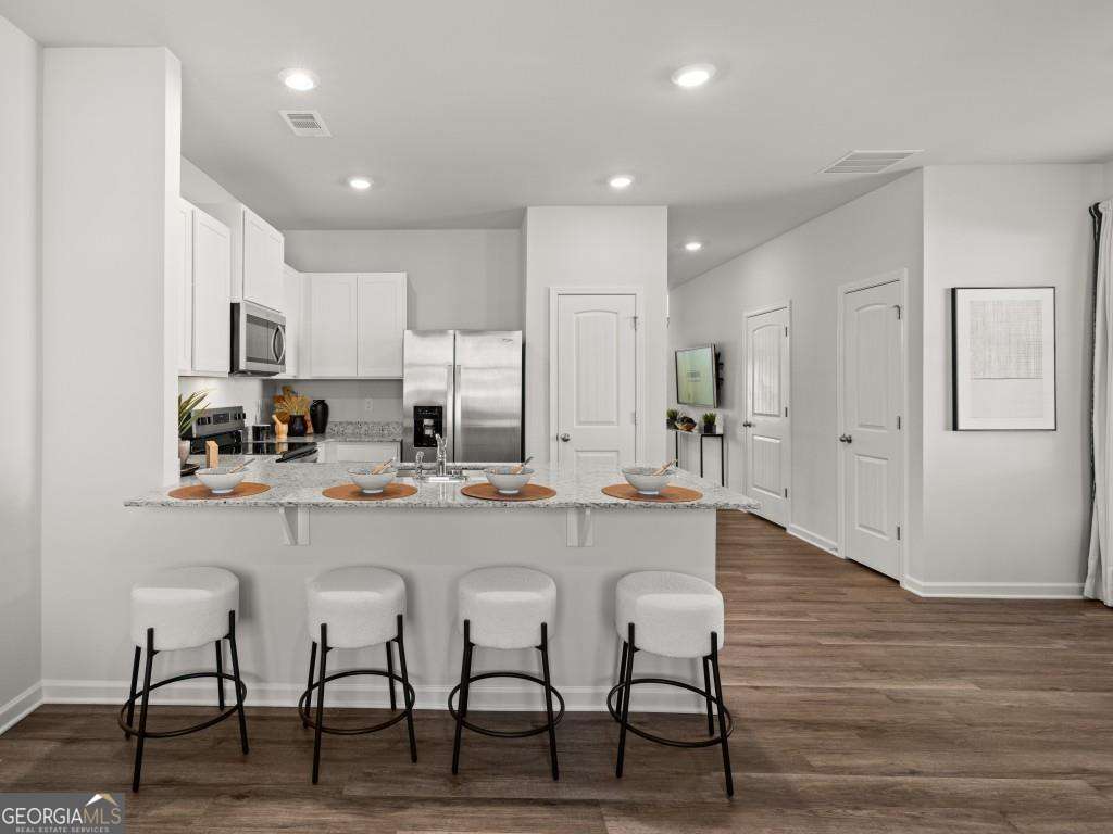 5976 Skylar Drive Atlanta GA 30331