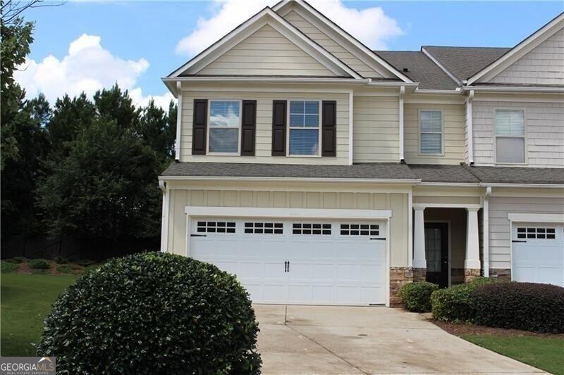 6065 Apple Rose Drive Alpharetta GA 30004