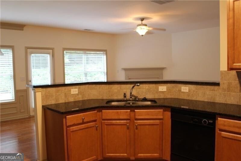 6065 Apple Rose Drive Alpharetta GA 30004