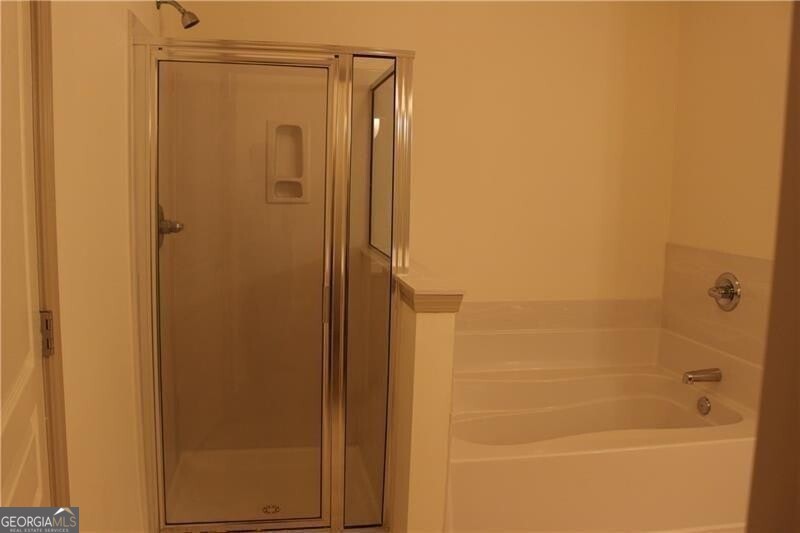6065 Apple Rose Drive Alpharetta GA 30004