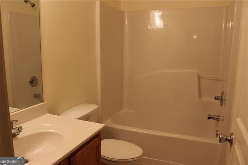 6065 Apple Rose Drive Alpharetta GA 30004