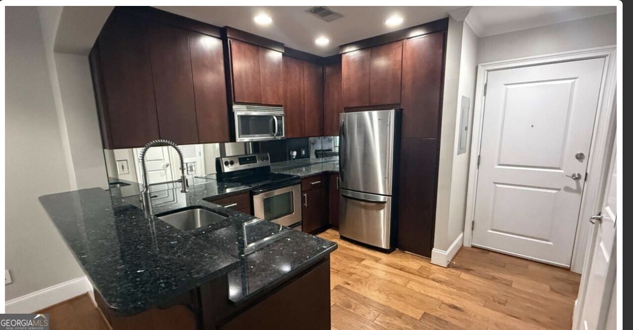 2255 Peachtree Road NE Atlanta GA 30309