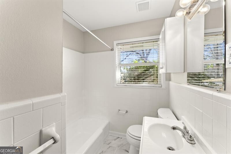 2352 Elmwood Circle SE Atlanta GA 30339