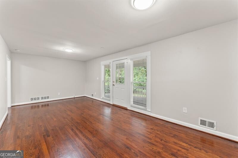 2352 Elmwood Circle SE Atlanta GA 30339