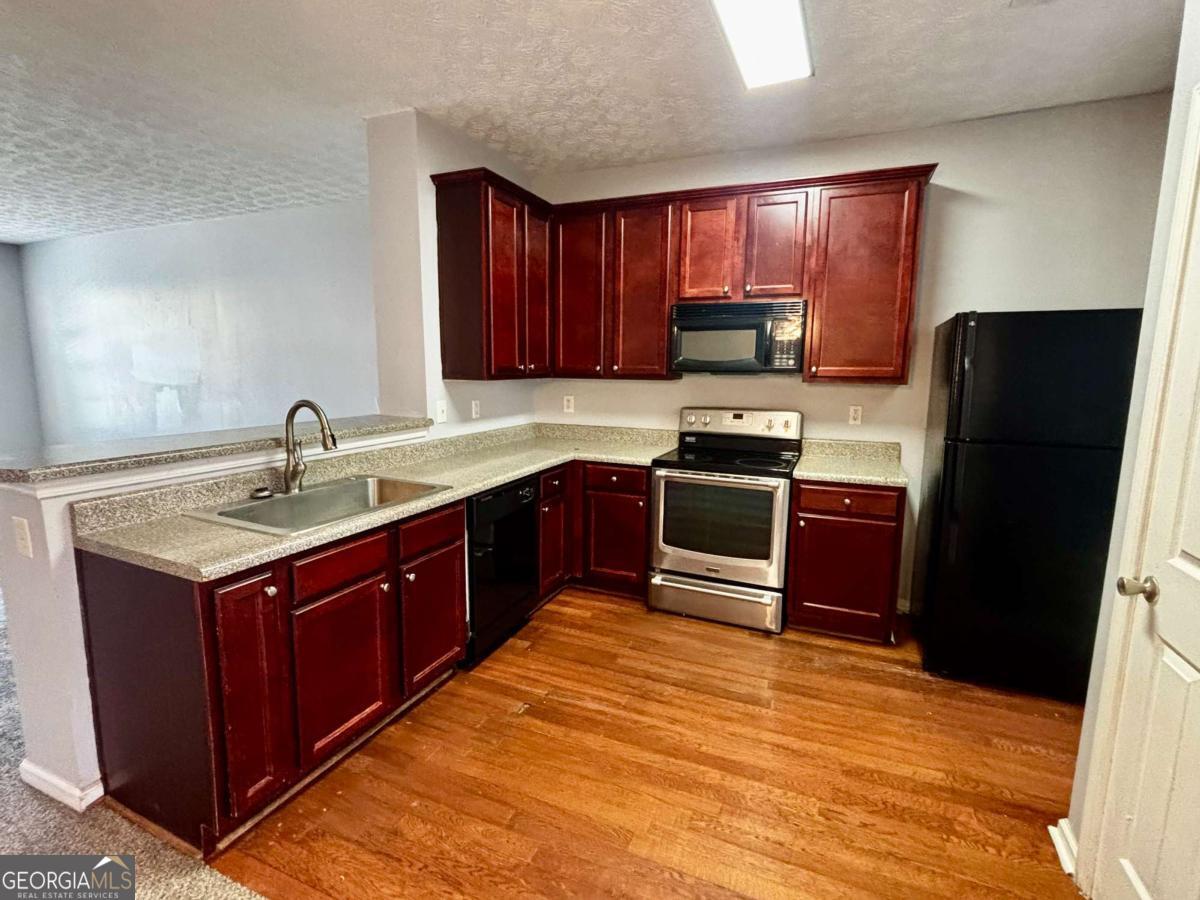 4249 High Park Lane East Point GA 30344