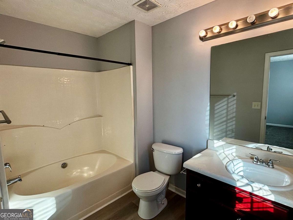 4249 High Park Lane East Point GA 30344