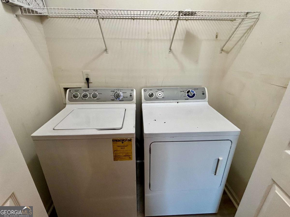 4249 High Park Lane East Point GA 30344