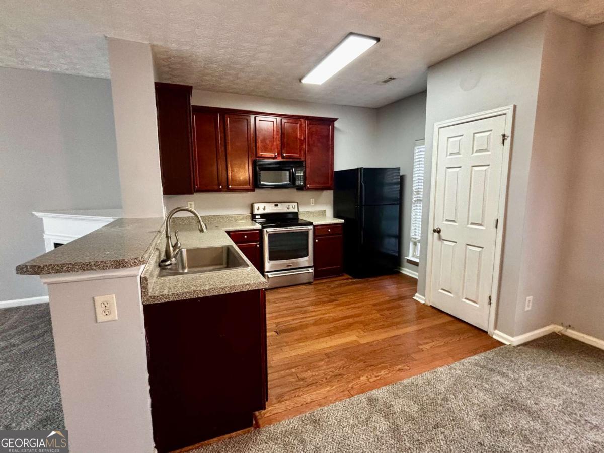 4249 High Park Lane East Point GA 30344