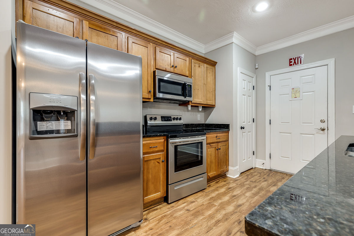 803 Robinhood A Trail Statesboro GA 30458