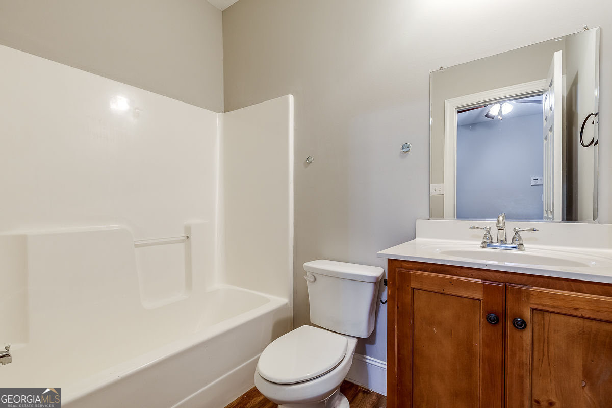 803 Robinhood A Trail Statesboro GA 30458