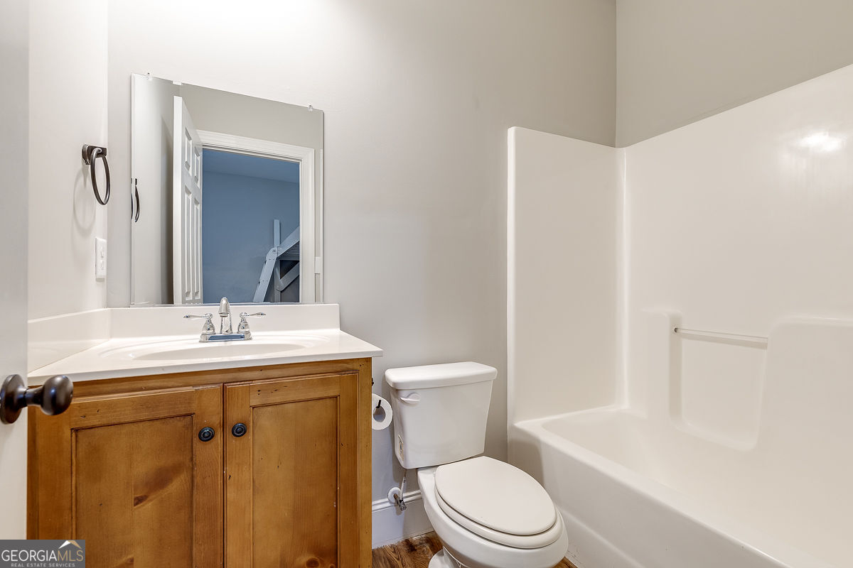 803 Robinhood A Trail Statesboro GA 30458