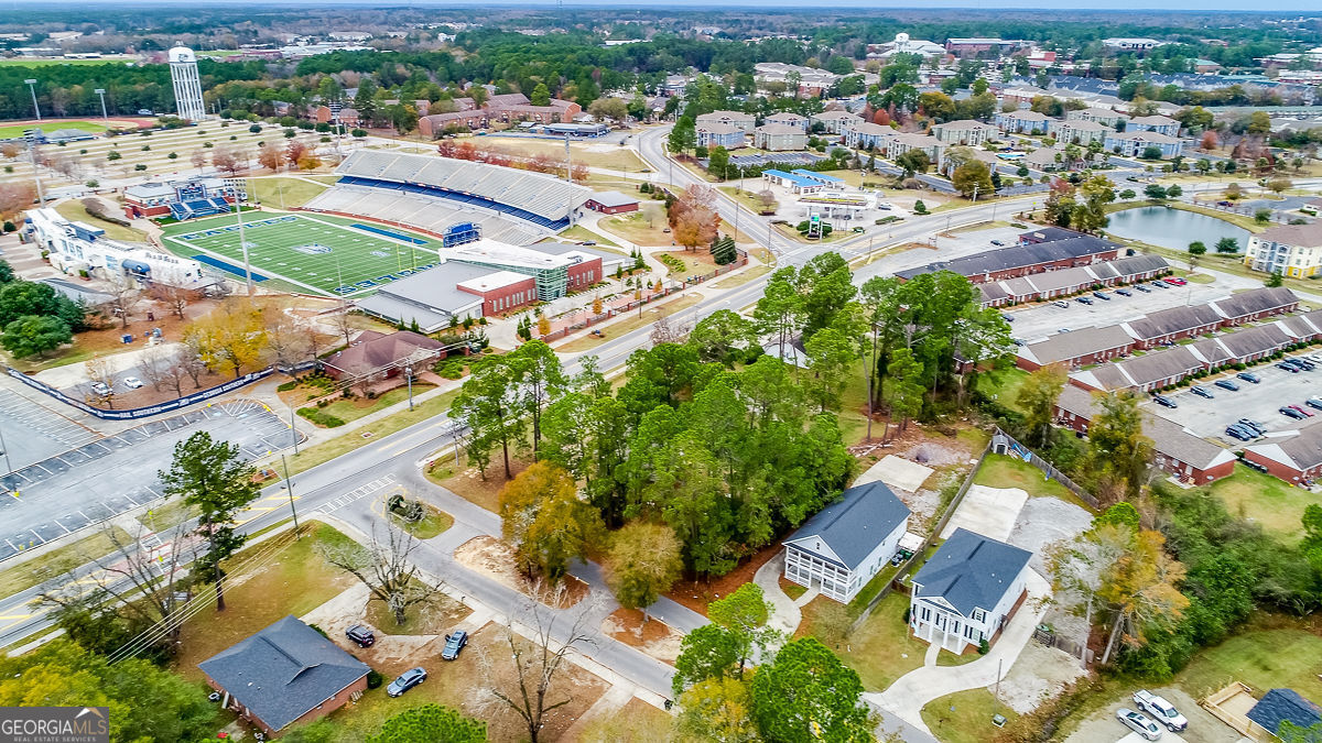 803 Robinhood A Trail Statesboro GA 30458