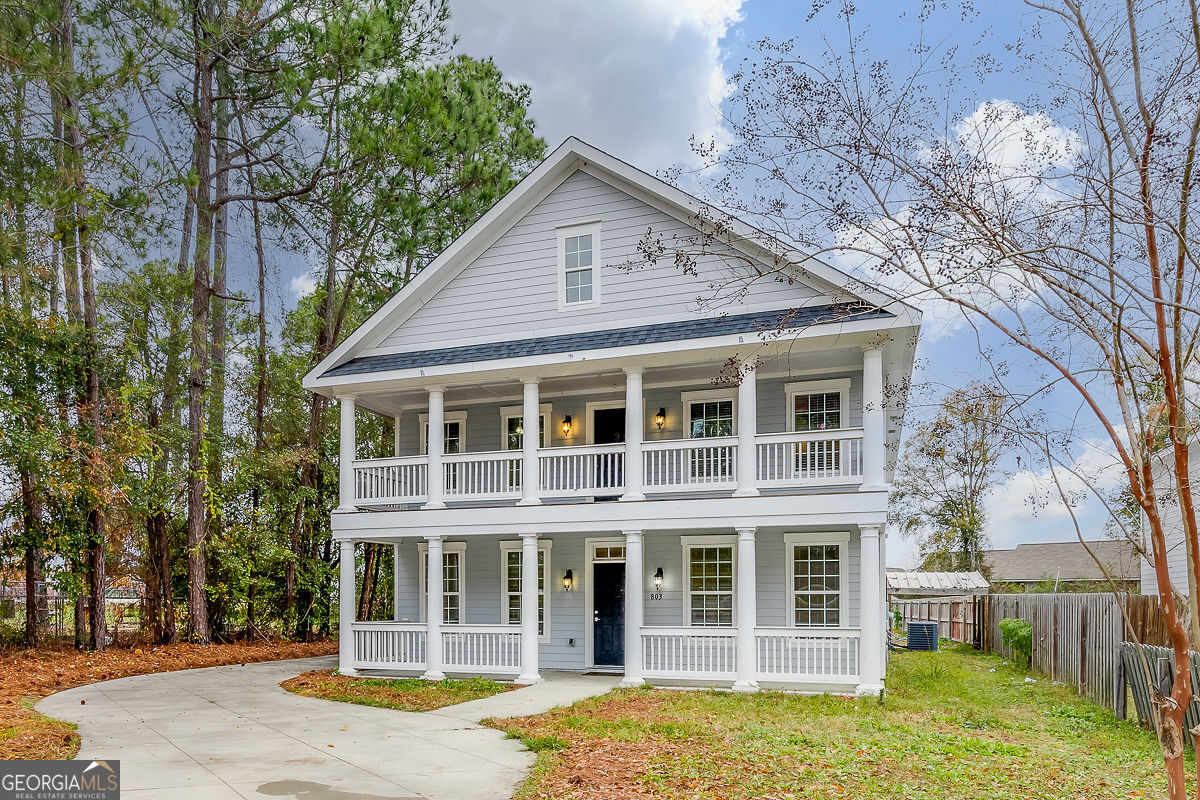 803 Robinhood A Trail Statesboro GA 30458