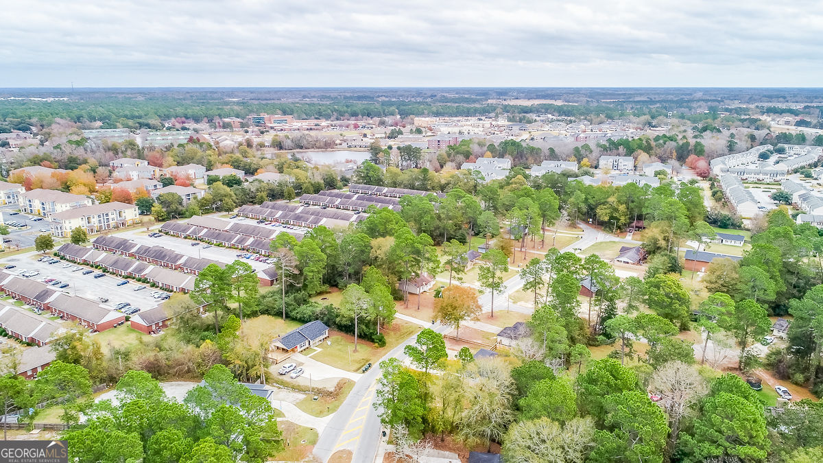 803 Robinhood A Trail Statesboro GA 30458