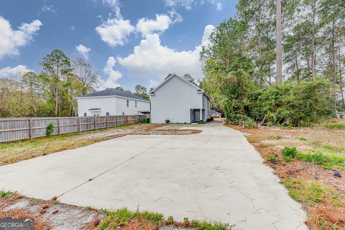 803 Robinhood A Trail Statesboro GA 30458