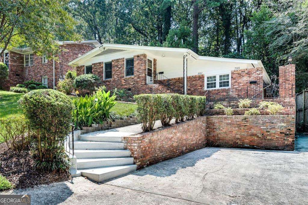 799 Marstevan Drive NE Atlanta GA 30306