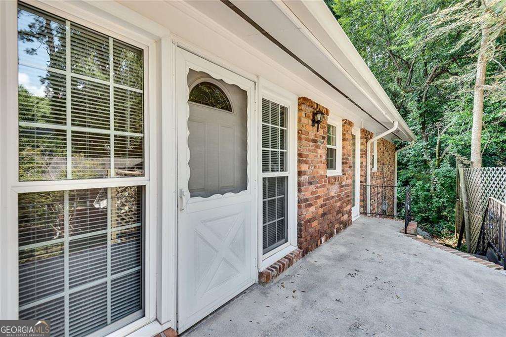 799 Marstevan Drive NE Atlanta GA 30306