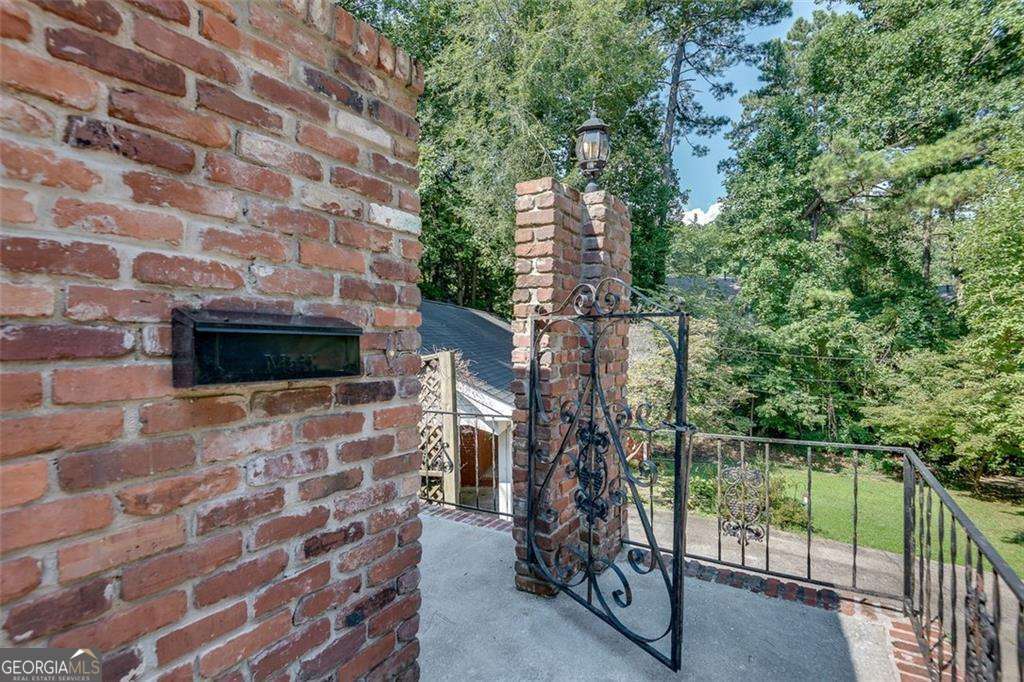 799 Marstevan Drive NE Atlanta GA 30306