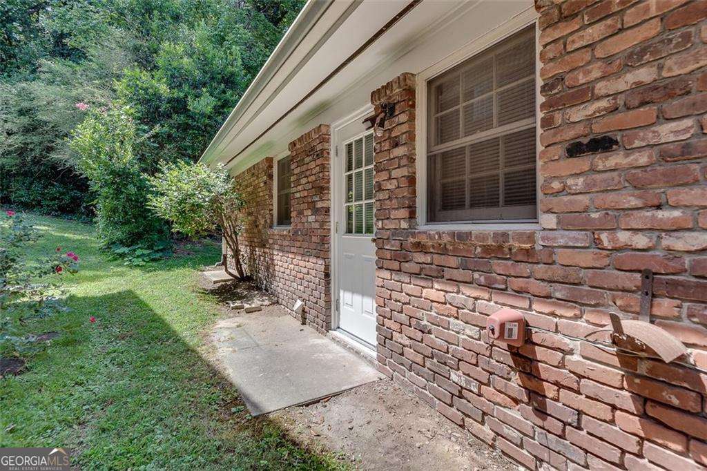 799 Marstevan Drive NE Atlanta GA 30306