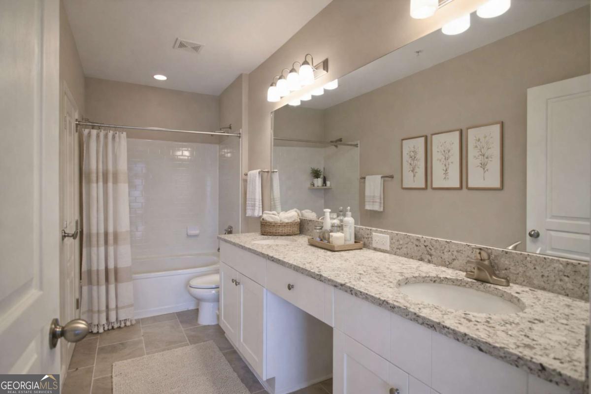 10 Perimeter Summi Boulevard NE Atlanta GA 30319