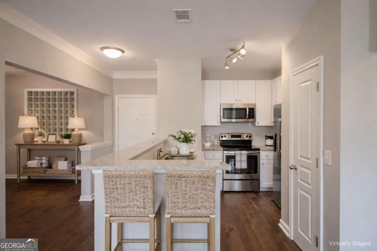10 Perimeter Summi Boulevard NE Atlanta GA 30319