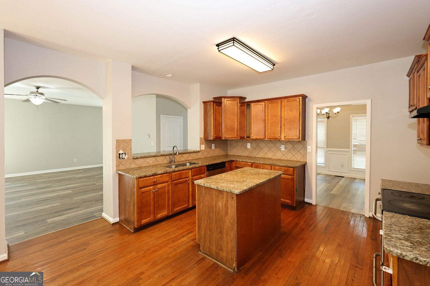 2025 Jessica Way NE Conyers GA 30012