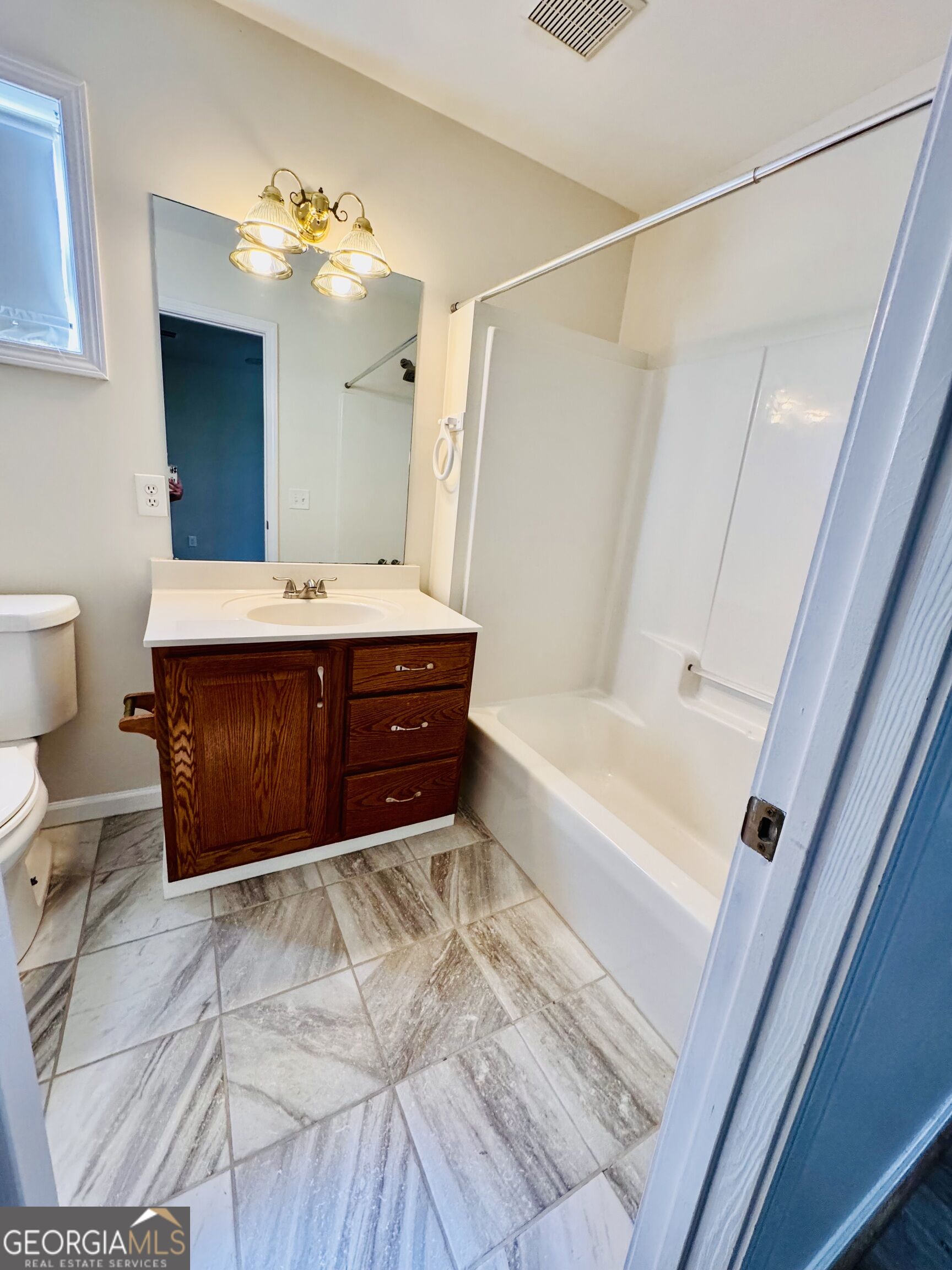 184 Cannon Road Sharpsburg GA 30277