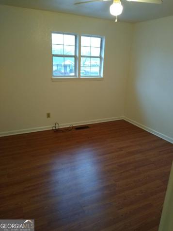 50 White Street Cleveland GA 30528