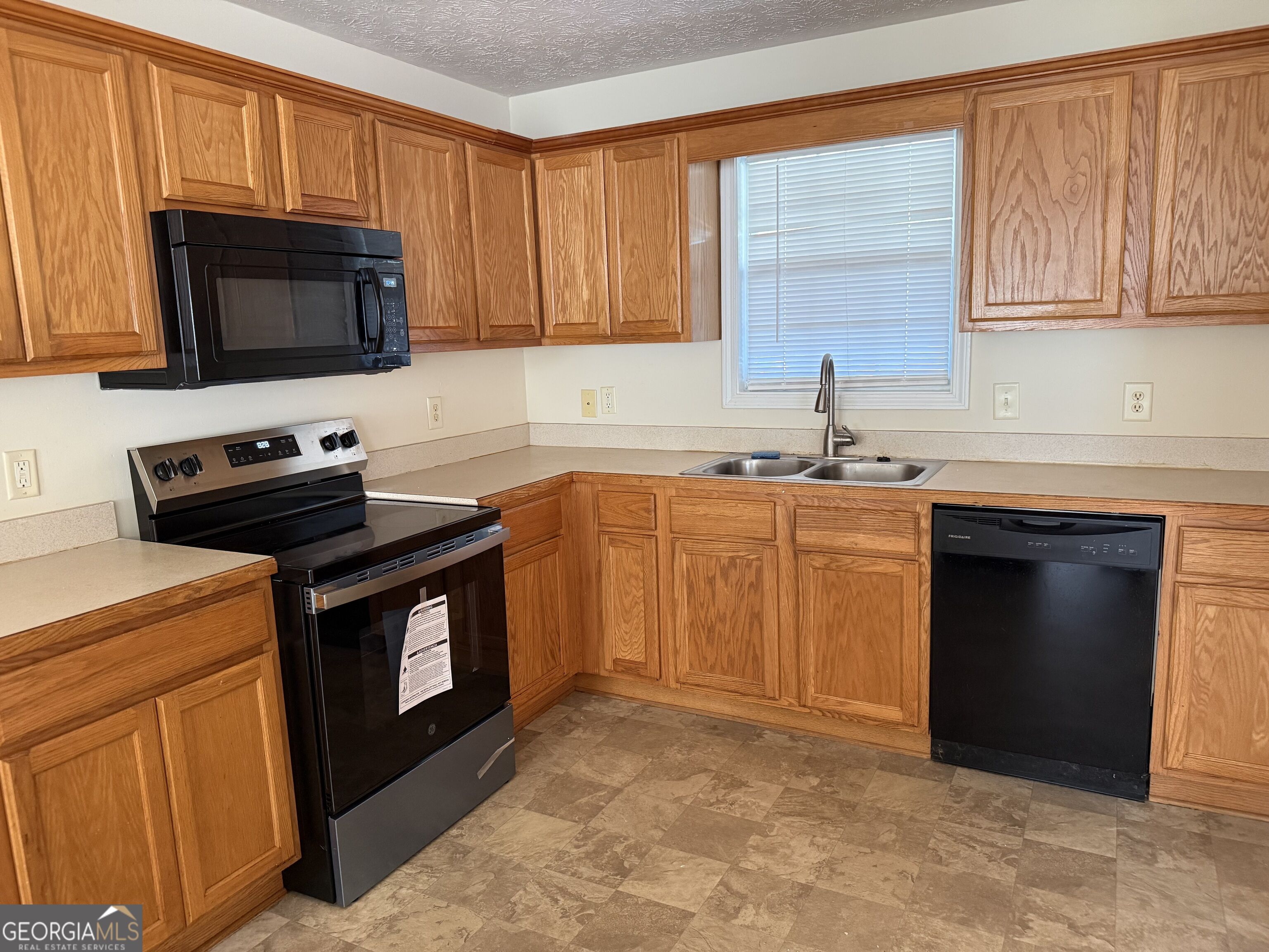 170 Avery Drive Covington GA 30016