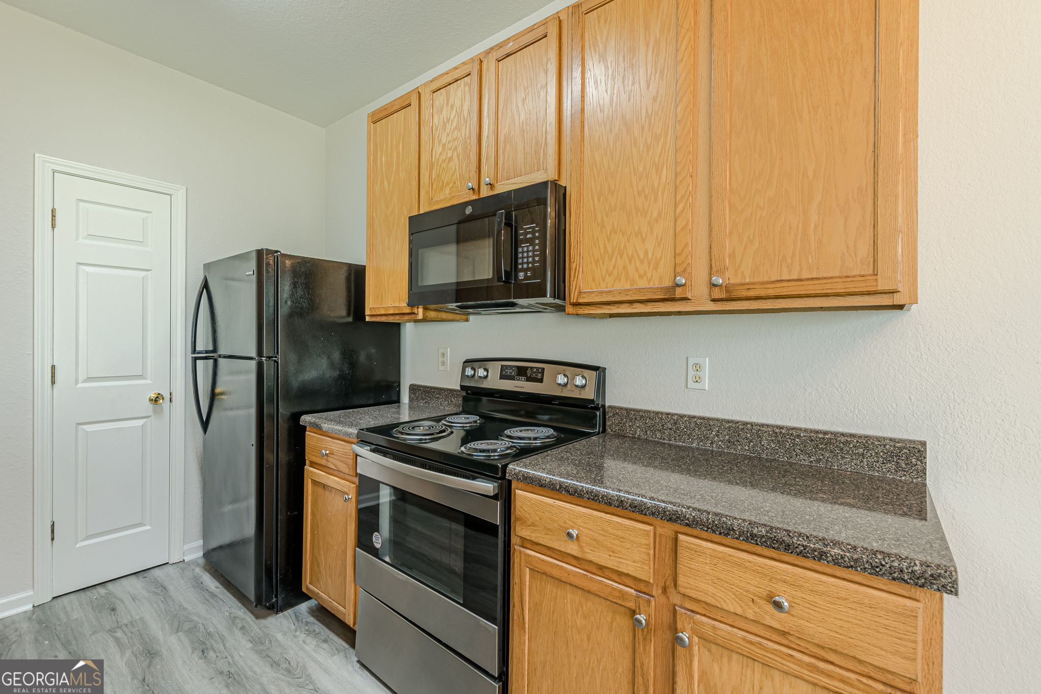 274 Brookview Drive Riverdale GA 30274