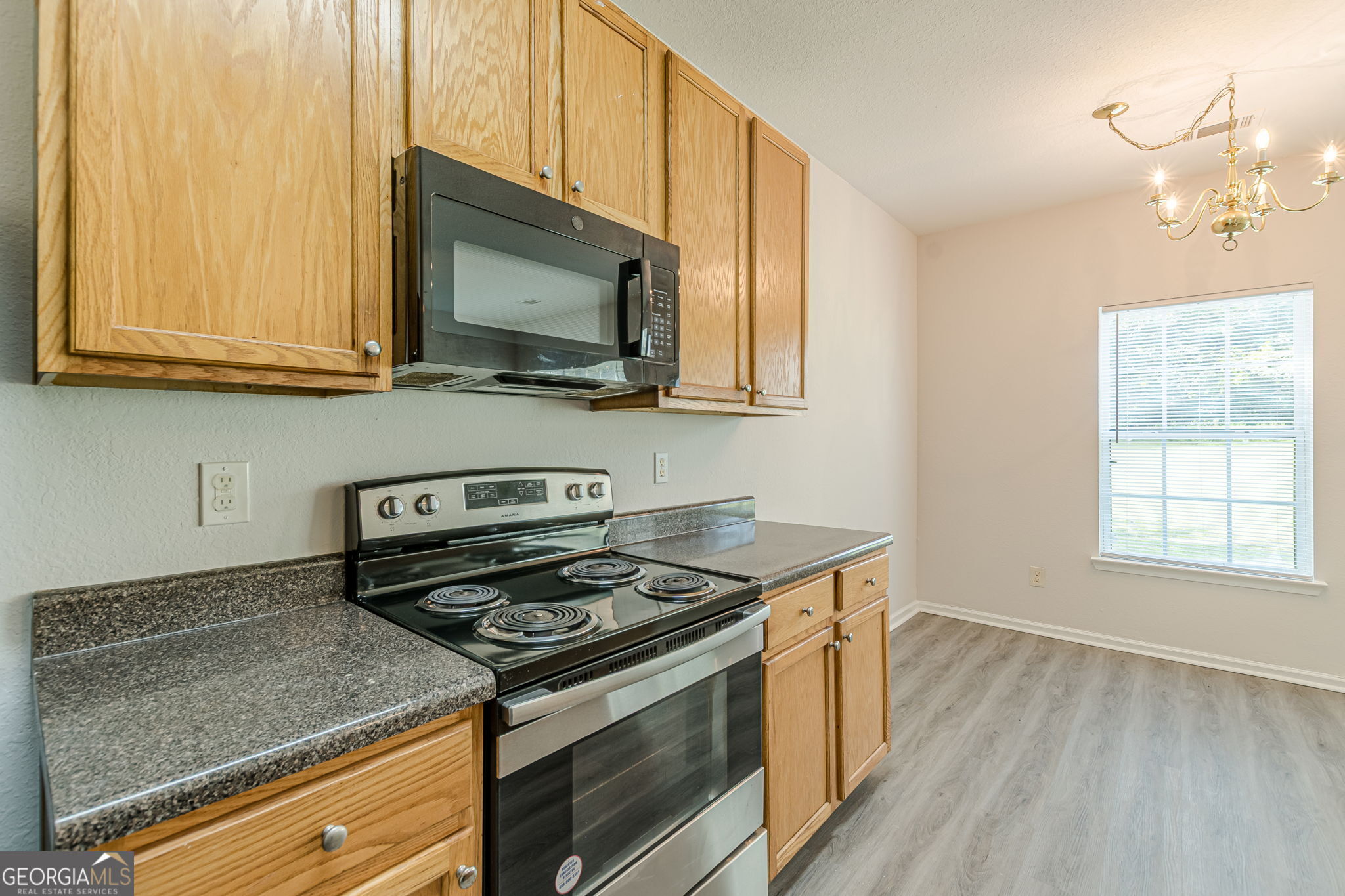 274 Brookview Drive Riverdale GA 30274