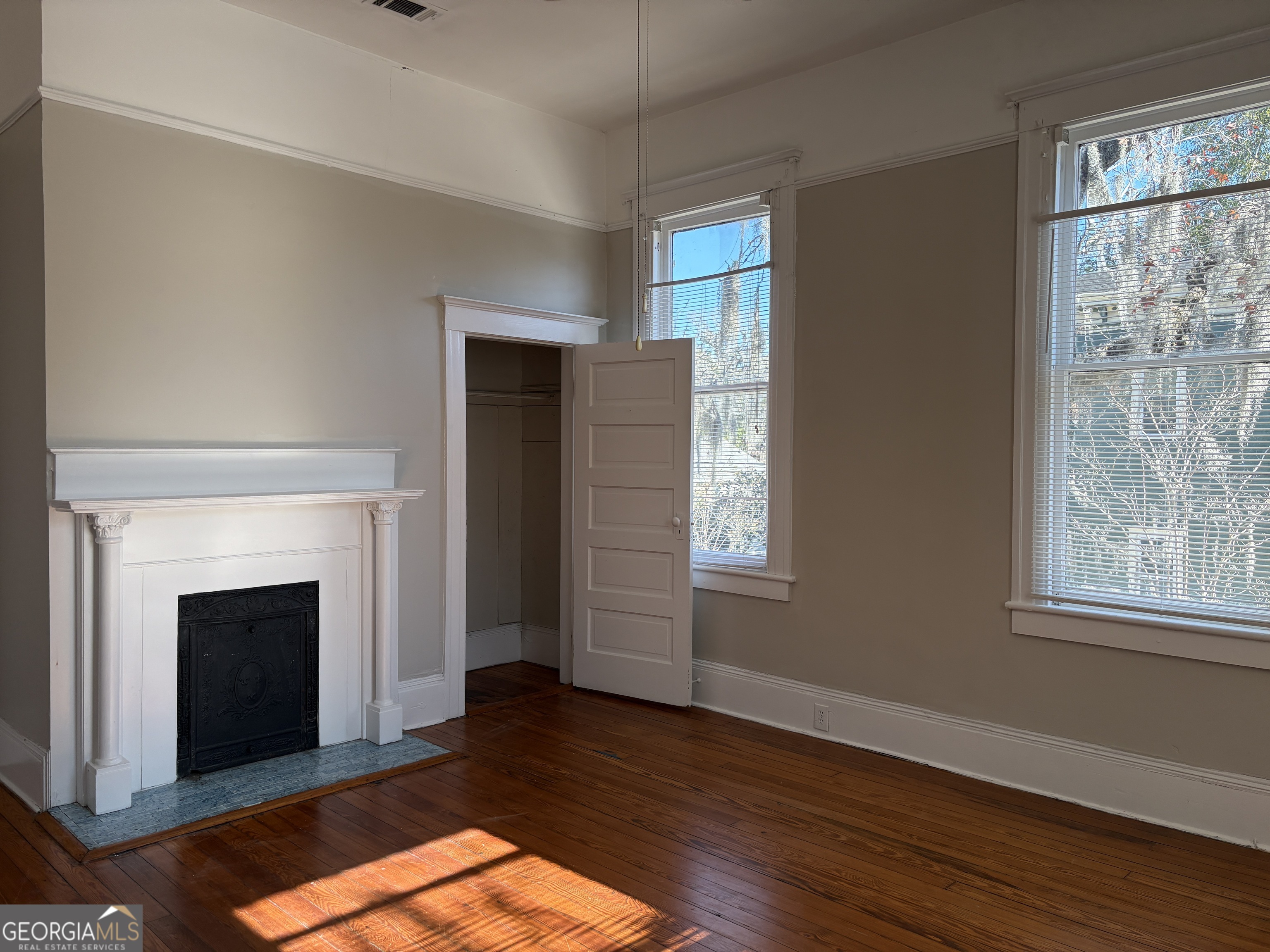 836 E Henry Street Savannah GA 31401