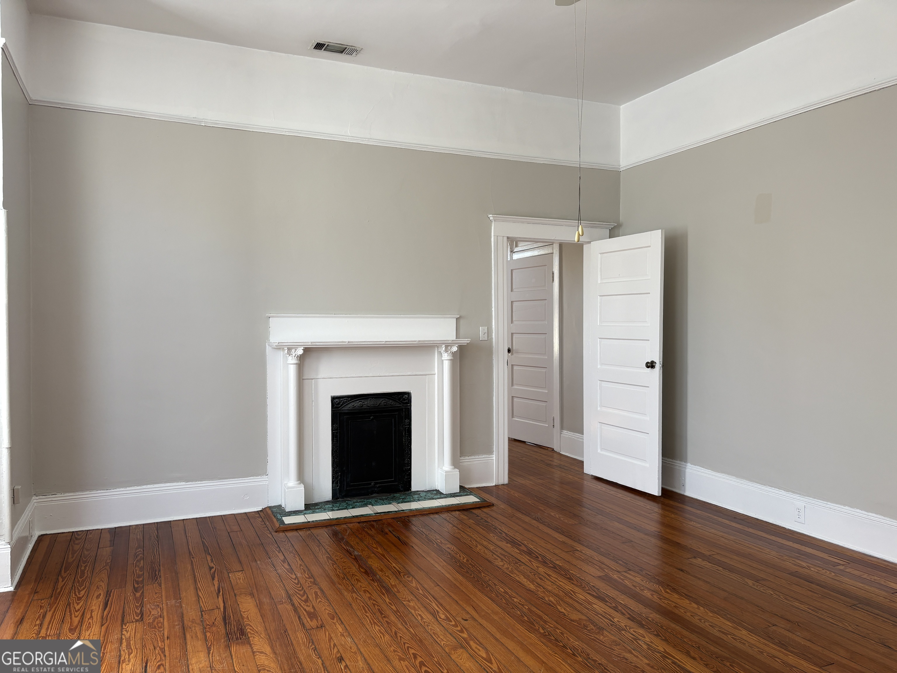 836 E Henry Street Savannah GA 31401