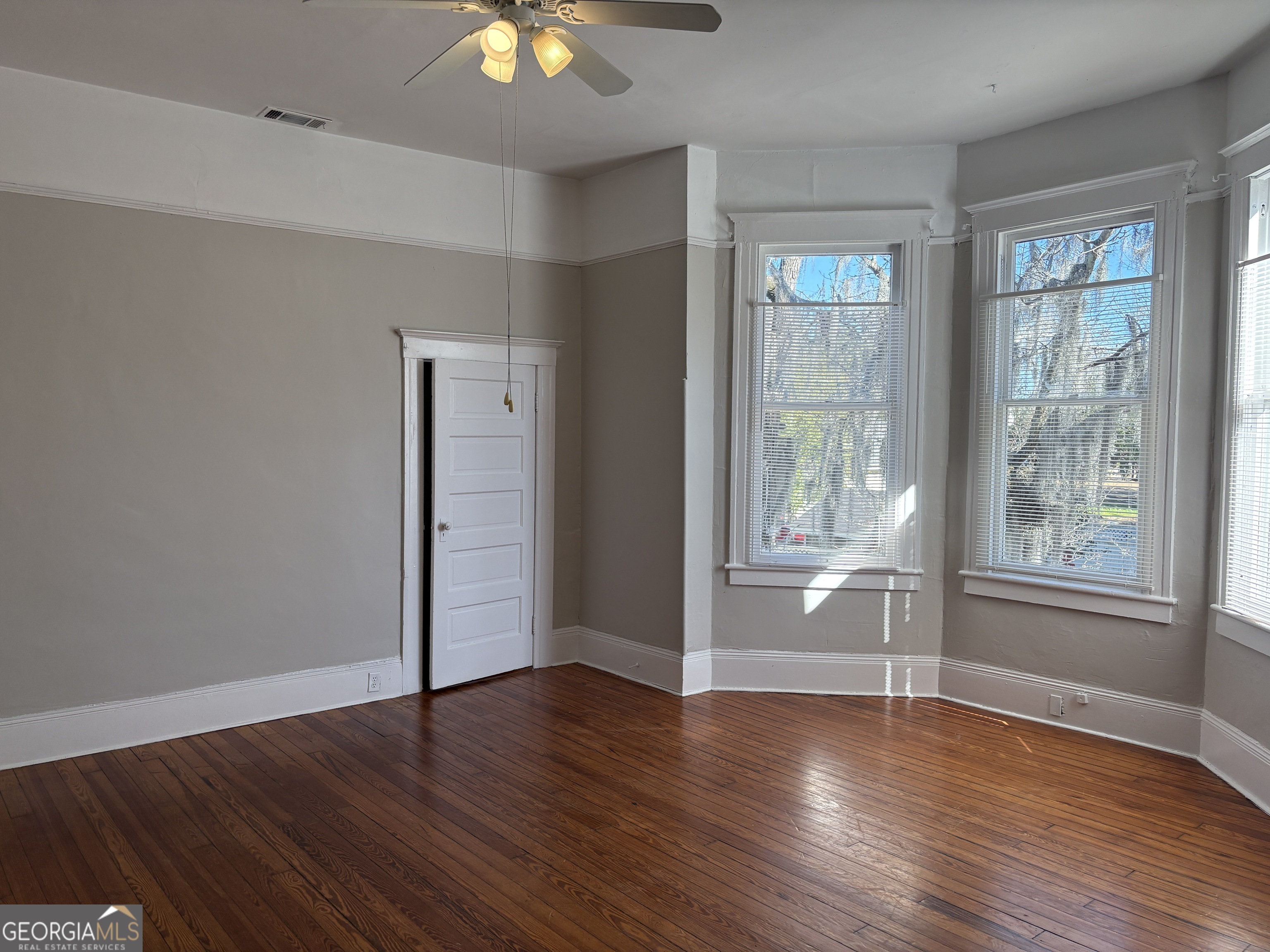 836 E Henry Street Savannah GA 31401