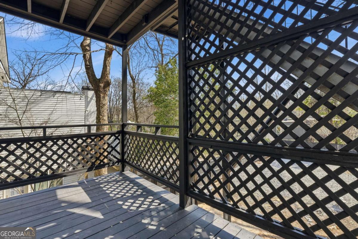 395 8th Street NE Atlanta GA 30309