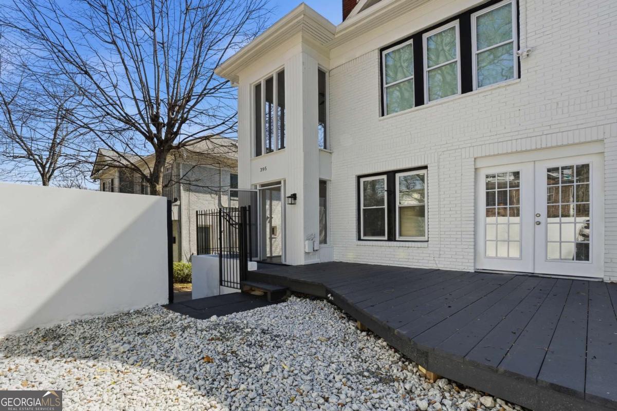 395 8th Street NE Atlanta GA 30309